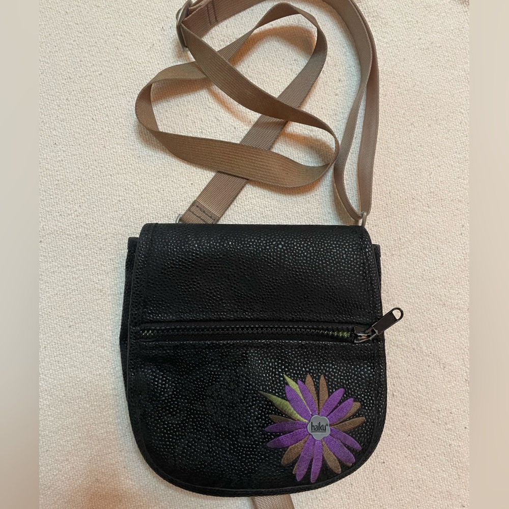 Haiku crossbody bag